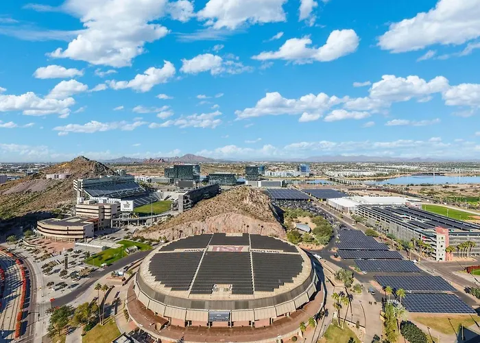 Relax On The Patio—tempe With Stadium Views Appartamento *
