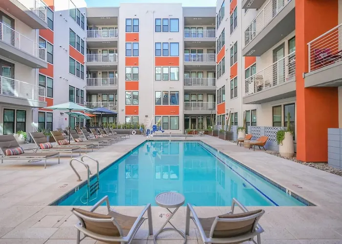 Relax On The Patio—tempe With Stadium Views Appartamento